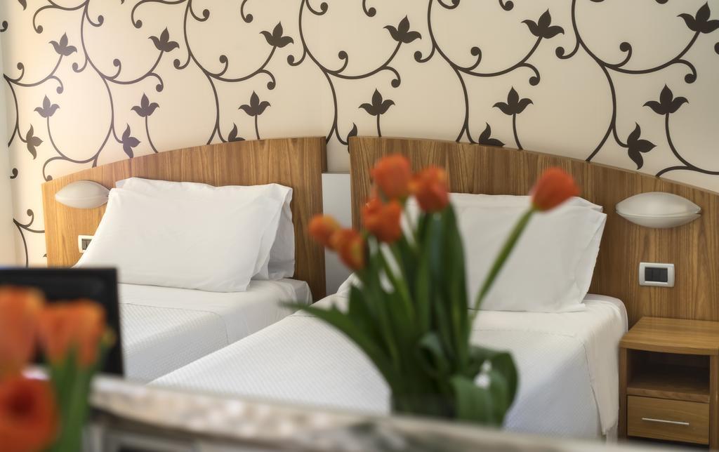 Acasamia Welchome Hotel Rimini Eksteriør billede